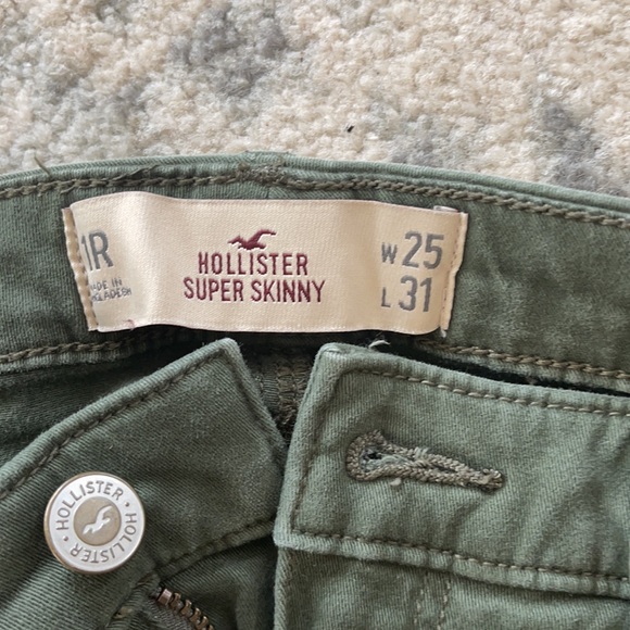 Hollister Super skinny jeans 🔥 - Picture 2 of 2